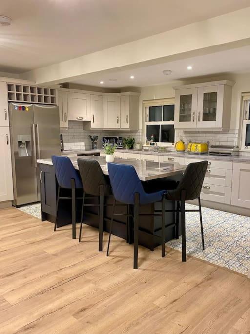 קאסל איילנד Modern Family Home מראה חיצוני תמונה